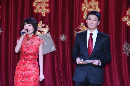 1581684903995.jpg 整形外科医院院所报2012年第一期第六版2.jpg