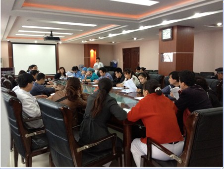 1581737422776.jpg 整形外科医院院所报2012年第三期第四版2副本.jpg