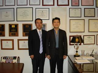 1582723968594.jpg 刘元波简介照片3.jpg