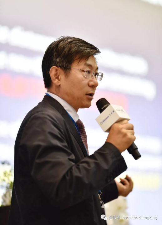 1600912718642.jpg 微信 乳房整形微创与精细化:栾杰团队在MIAM大会上分享学术成果2.jpg